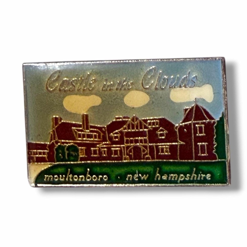 Castle in the Clouds Moultonboro New Hampshire Vintage Lapel Pin I4